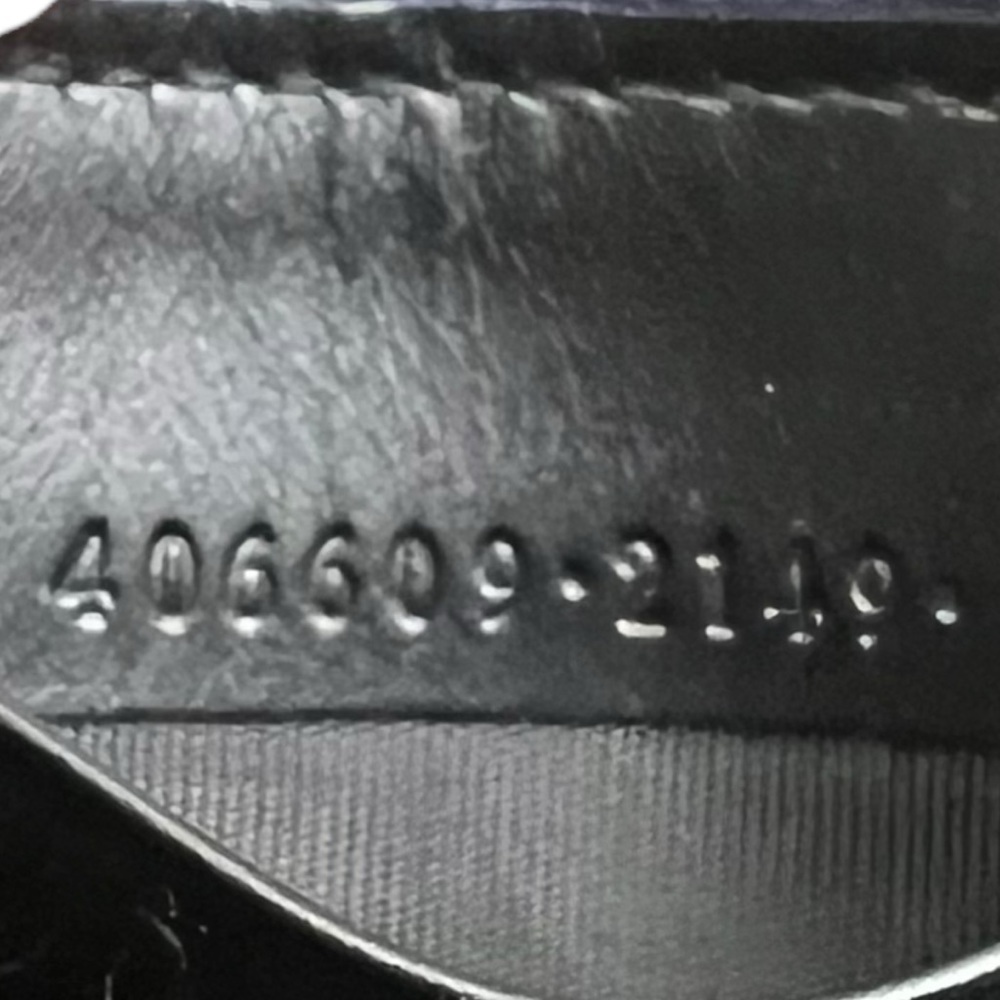Gucci Monogram Bee Leather Zip Around Wallet - Picture 6 of 7